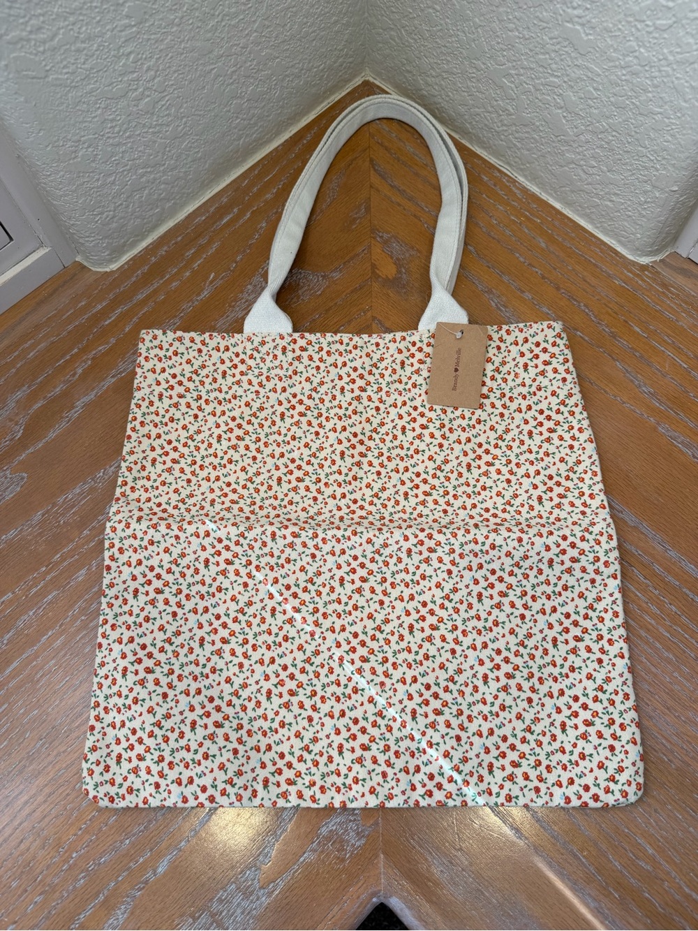 NWT Brandy Melville Tiny Floral Print Tote Bag